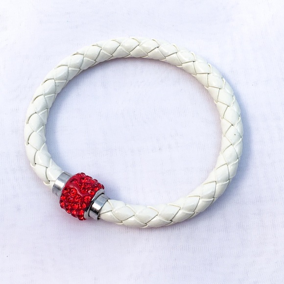 SOLD Leather Bracelet w Rhinestone Clasp - Picture 4 of 6